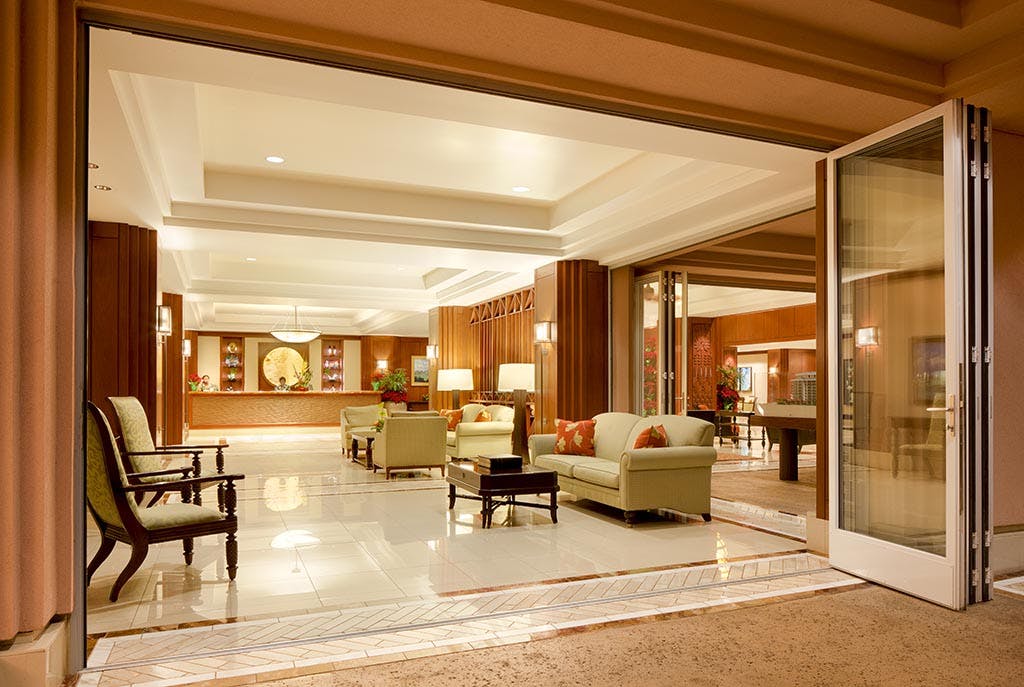 flexible space within hotels with NanaWall