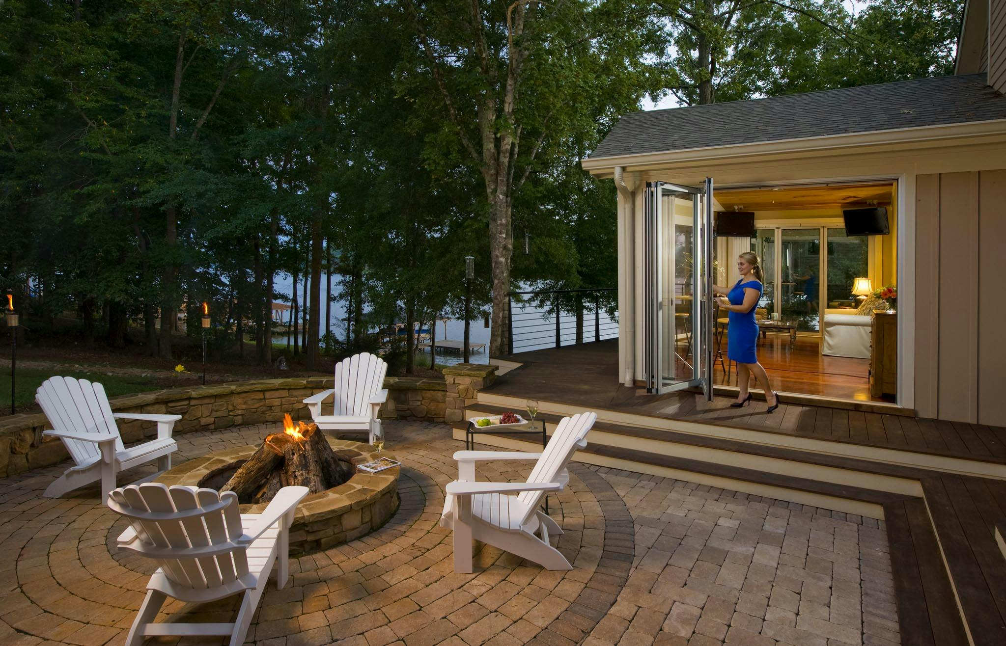 Lake Sinclair Residence NanaWall