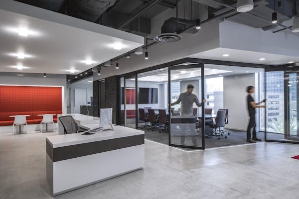 Offices Designed With Moveable Interior Glass Walls Nanawall